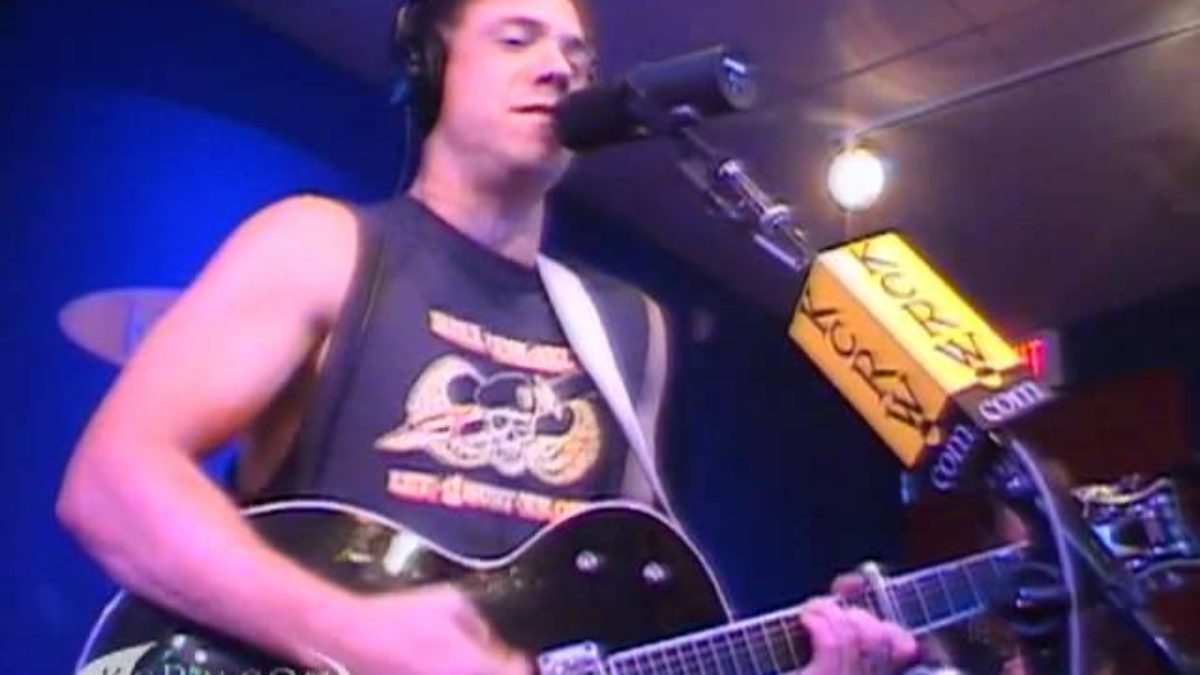 The Airborne Toxic Event performing "Changing" on KCRW