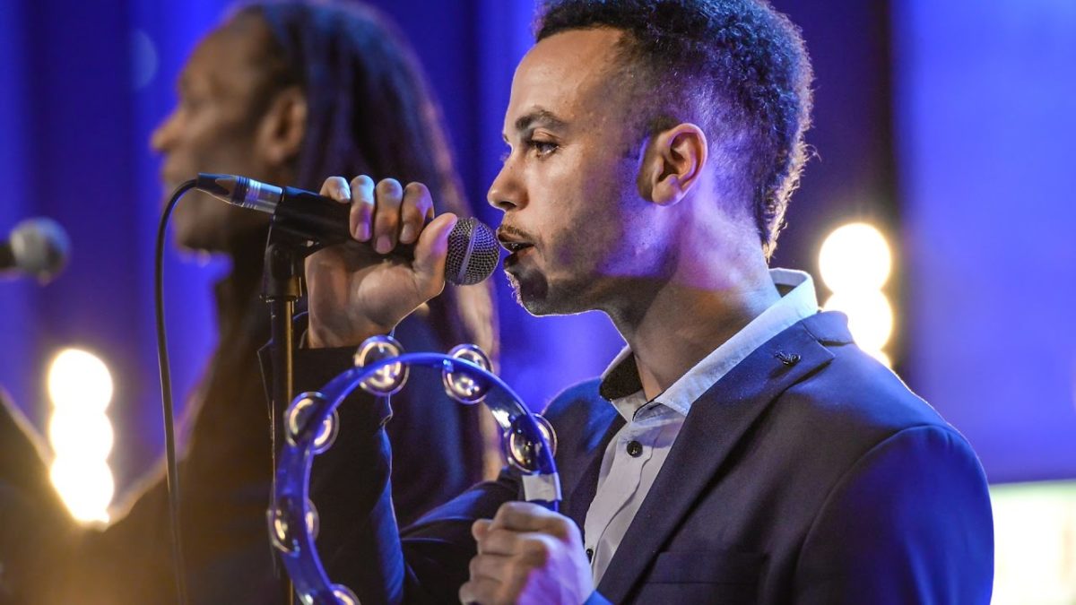 The Beat ft Rankin Roger & Rankin JNR - Side To Side (The Quay Sessions)