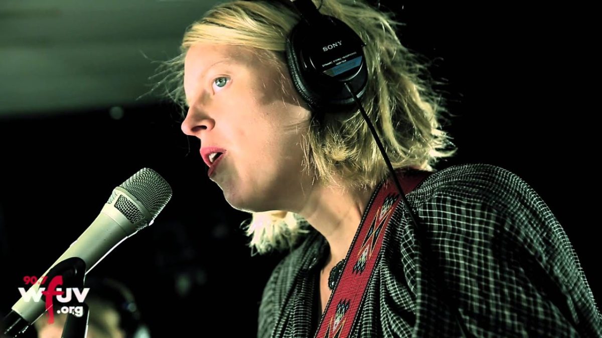 The Chapin Sisters - "Autumn" (Live at WFUV)