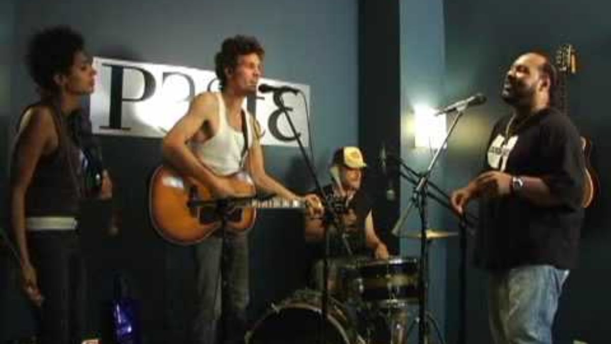 The Duke & The King "Long May You Run" live at Paste