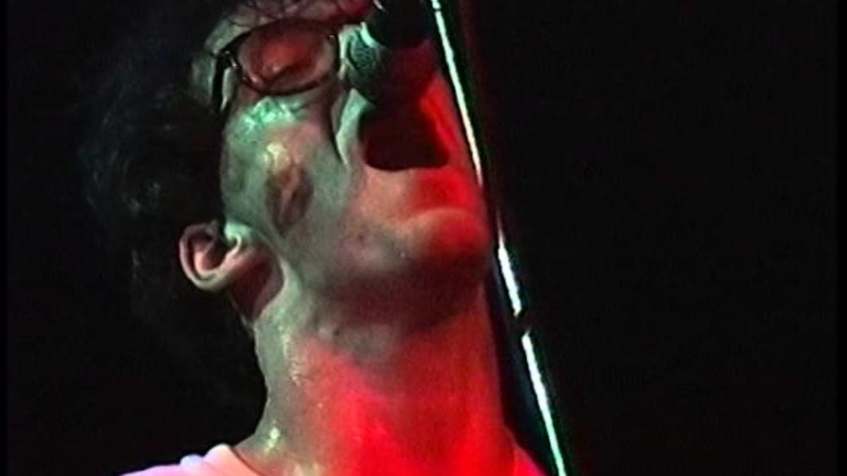 The Muffs - (Batschkapp) Frankfort,Germany 6.27.95