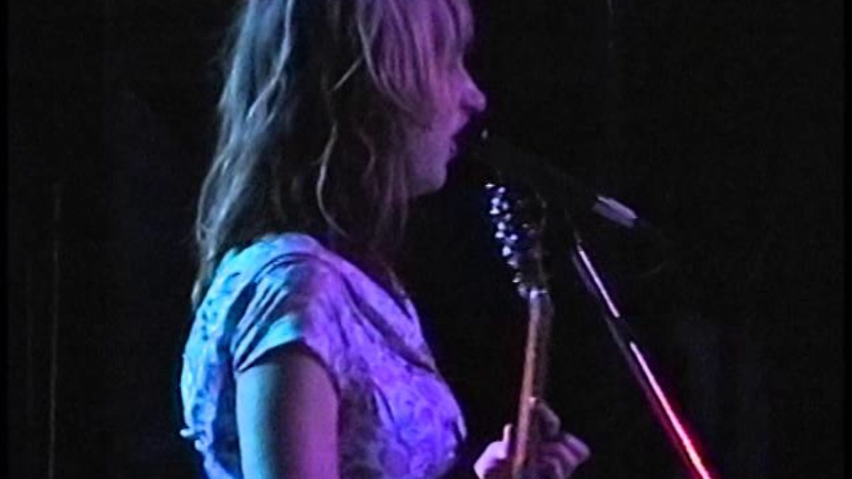 The Muffs - (Trocadero) Philadelphia,Pa 8.22.96