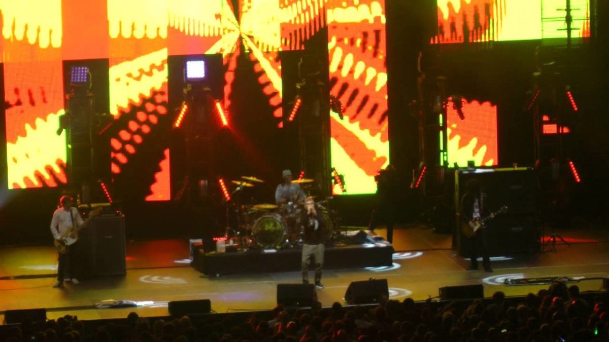 The Stone Roses - Beggin You (Madison Square Garden) Nyc 6.30.16