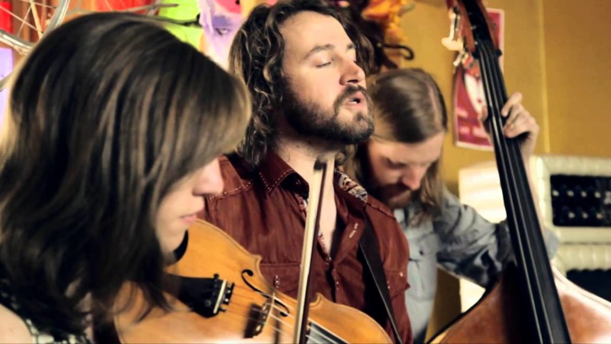 The Stray Birds - "This World" // The Bluegrass Situation