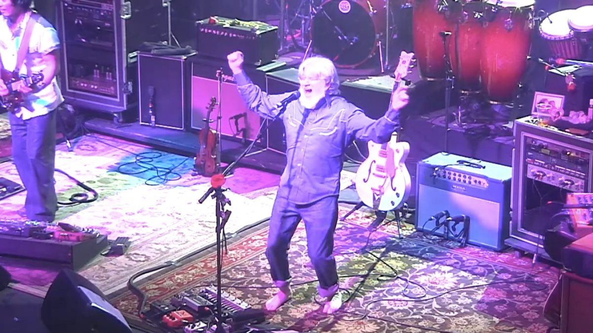 The String Cheese Incident Debuts ‘It’s Not Unusual’ In Las Vegas In 2015: Pro-Shot Video