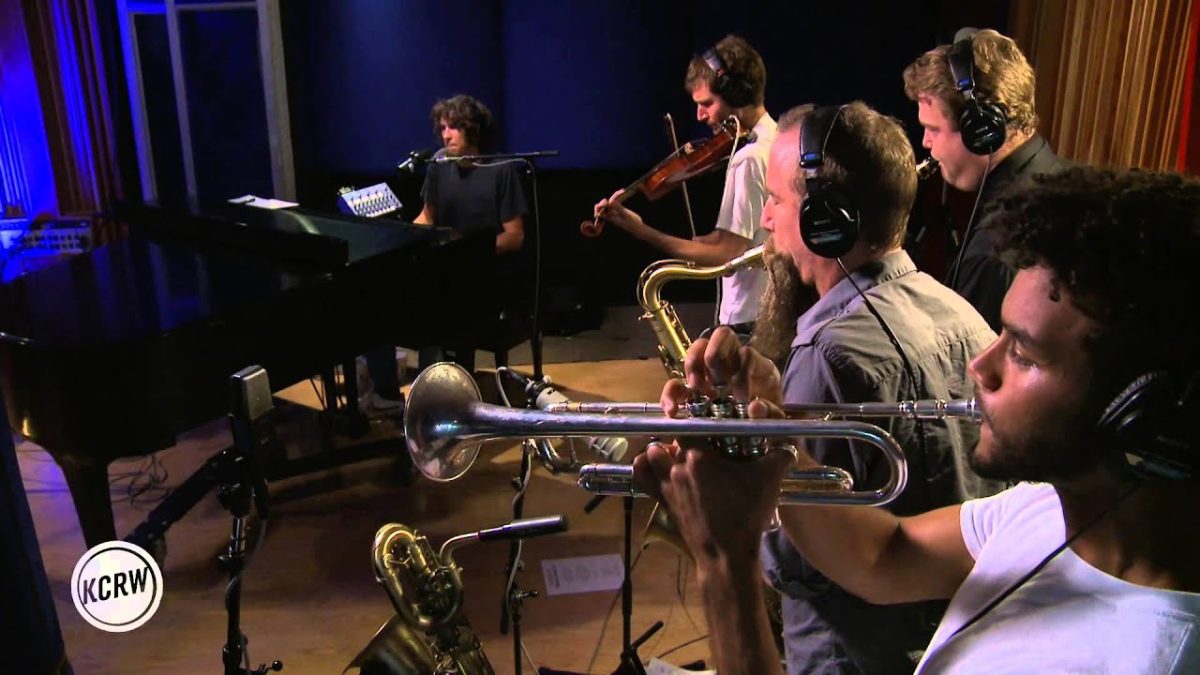 Tobias Jesso Jr. performing "Leaving Los Angeles" Live on KCRW