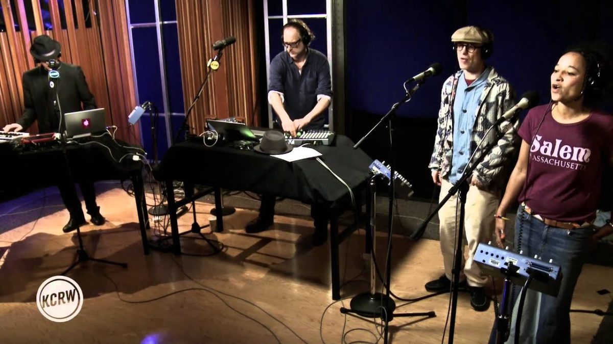 Tosca performing "Prysock" Live on KCRW