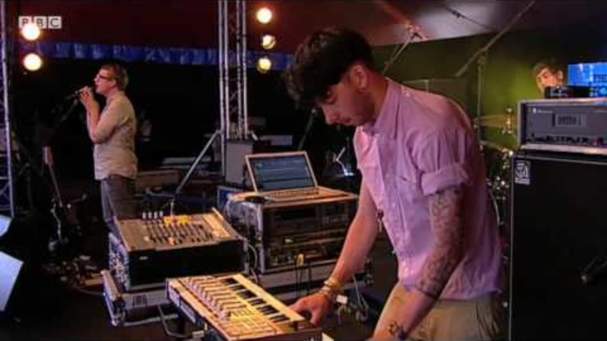 Man Without Country - Closet Addicts Anonymous (BBC Introducing stage at Glastonbury 2010)