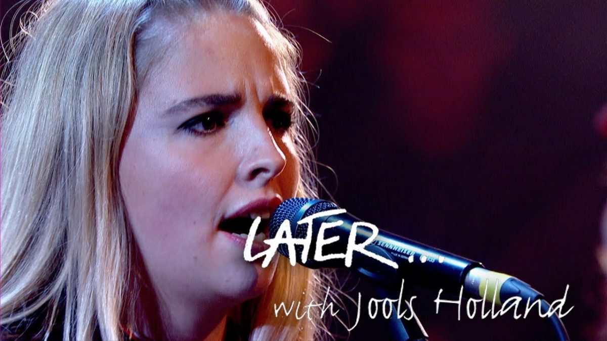 (TV debut) Laurel - Adored on Later… with Jools Holland