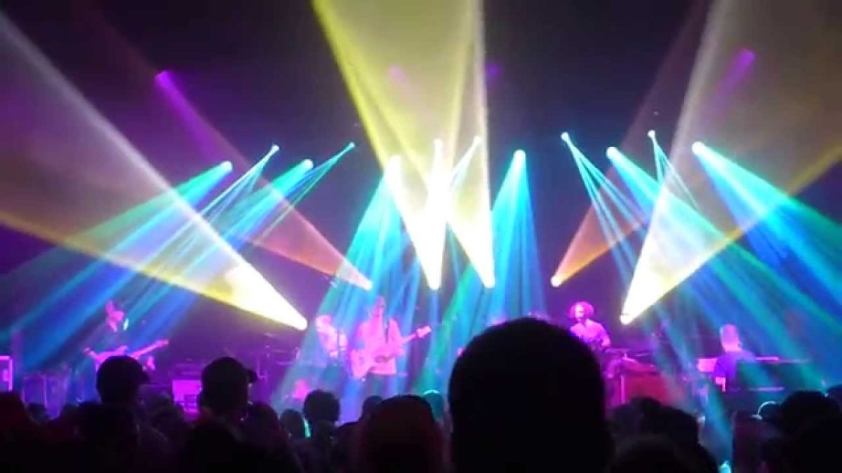 Umphrey's McGee - Blue Echo ~ Voodoo Lady (Ween) [8] Boulder Theater 7/2/15