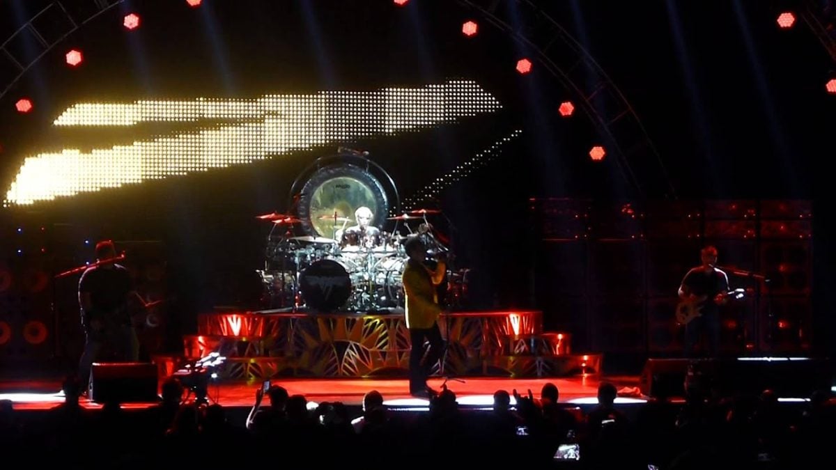 Van Halen - Jump (Camden,Nj) 8.27.15