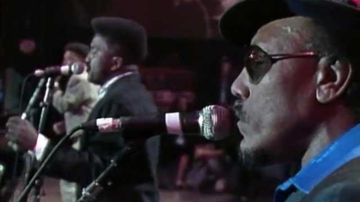 Was (Not Was) - Knocked Down, Made Small (Live at Farm Aid 1990)