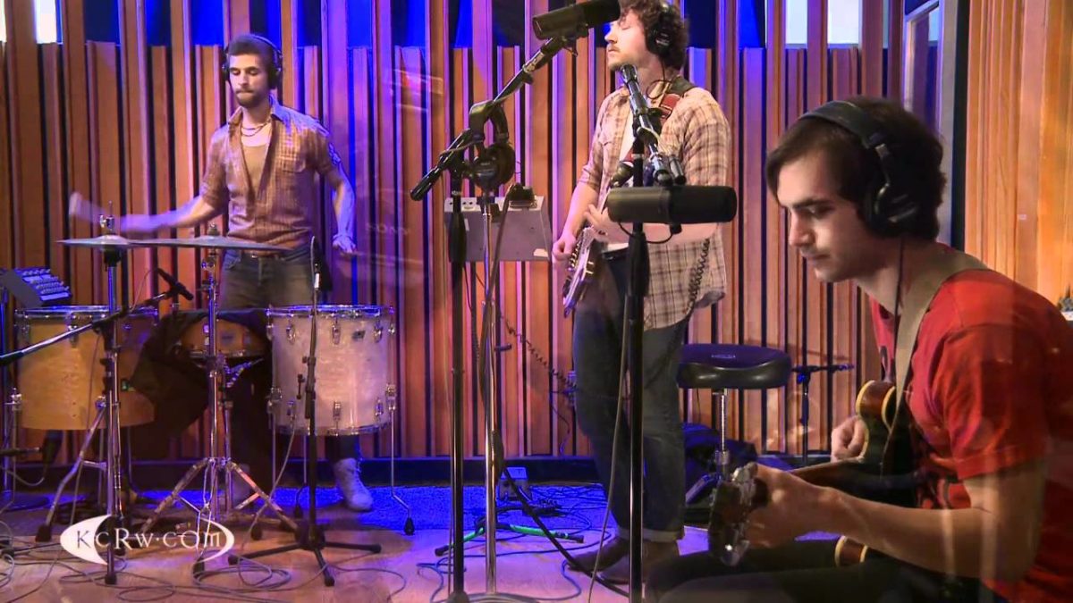 White Rabbits performing "Heavy Metal" on KCRW