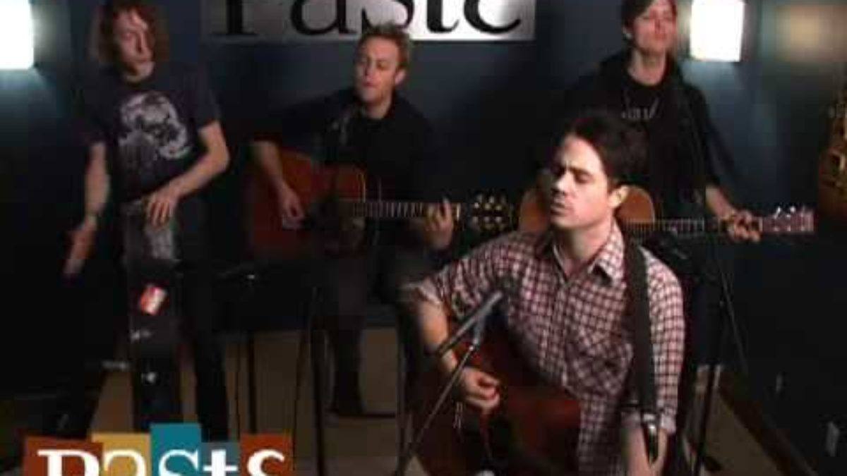 Wild Light - "Call Home" Live at Paste