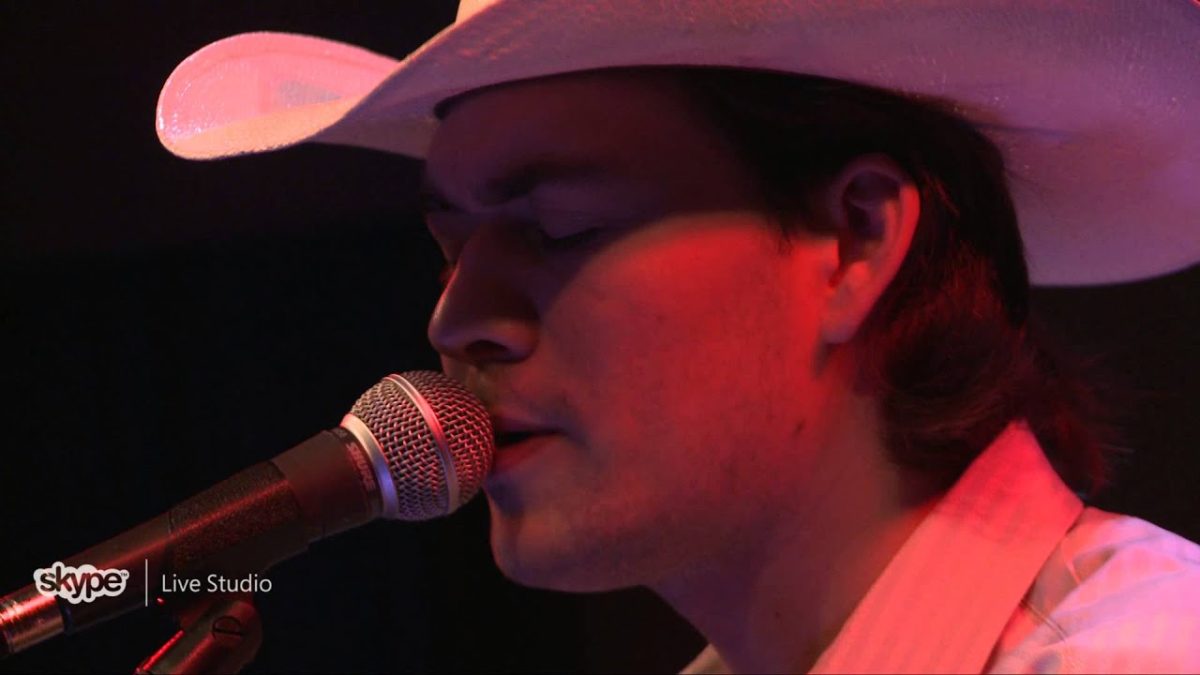 William Michael Morgan - I Met A Girl (98.7 The Bull)