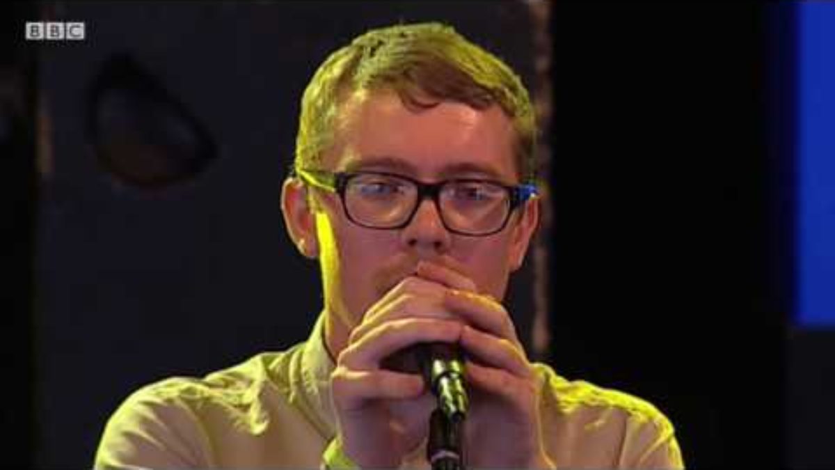 Man Without Country - Ebb and Flow (BBC Introducing stage at Glastonbury 2010)
