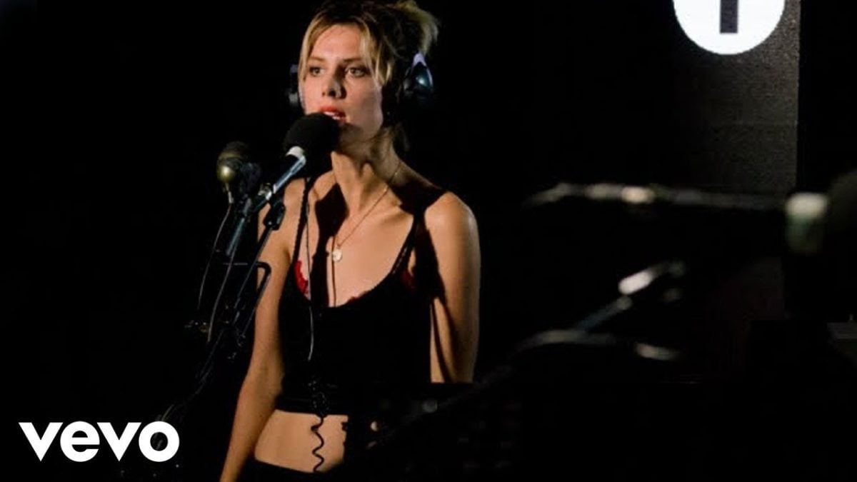 Wolf Alice - Never Be The Same (Camila Cabello cover in the Live Lounge)
