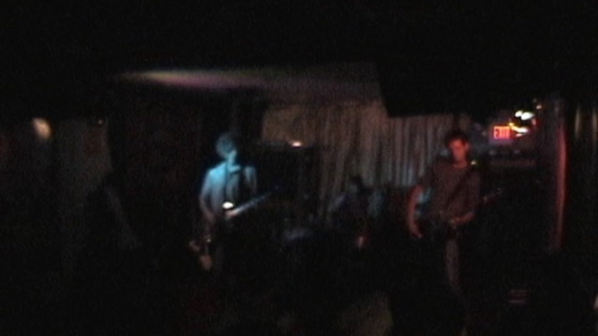 Wooly Mammoth - (Khyber Pass Pub) Philadelphia,Pa 9.18.05 (COMPLETE SHOW)