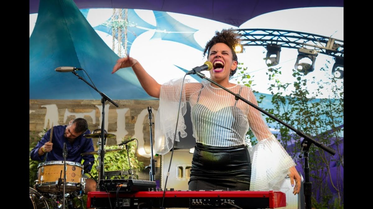 Xenia Rubinos - Don’t Wanna Be - Mt. Hood Stage @Pickathon 2017 S05E03