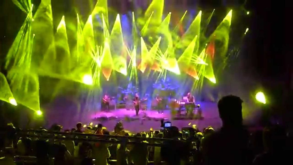Umphrey's McGee - The Triple Wide ~ Puppet String (10) Red Rocks 7/3/15 Morrison, CO