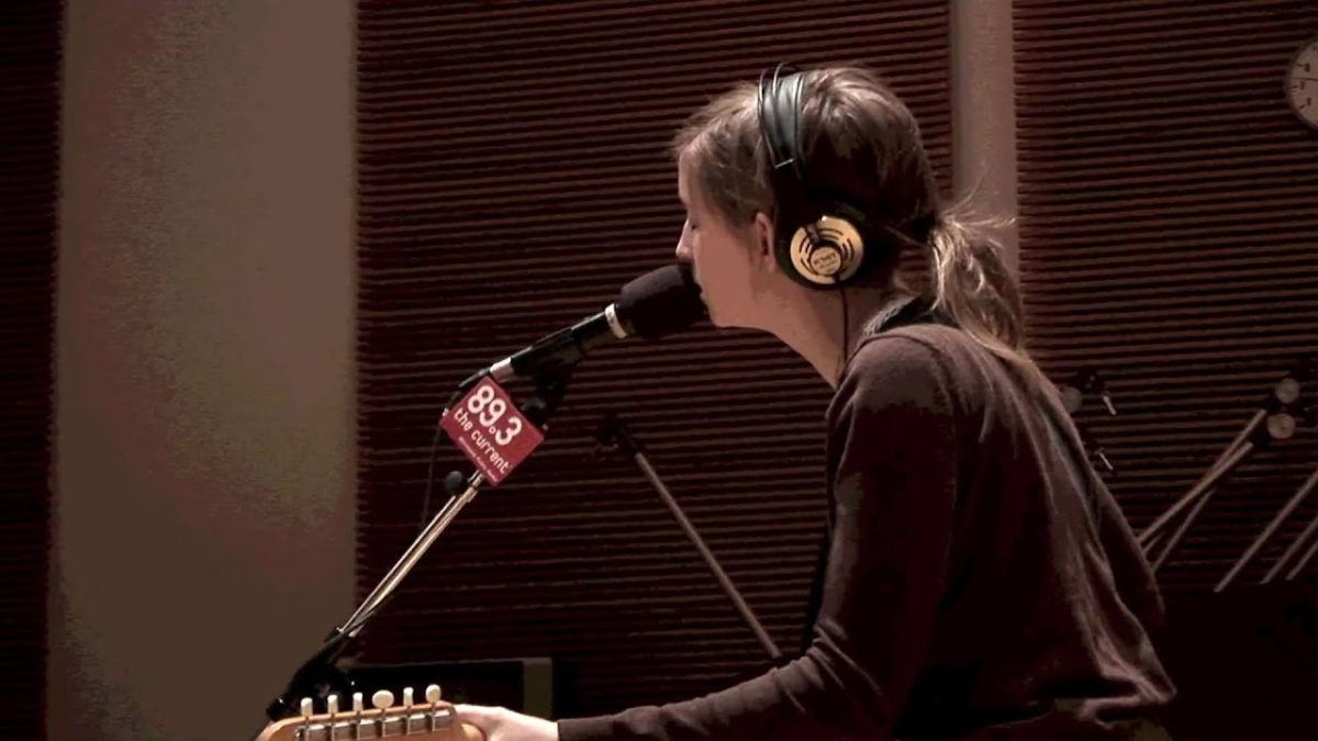 Zoo Animal - Folded Hands (Live on The Local Show)