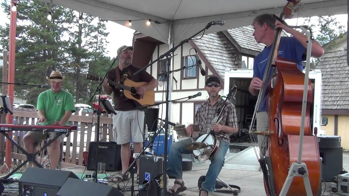 Dead Phish Orchestra - Pickin’ on Jerry Garcia’s BD - 8-1-31 Winter Park Pub HD tripod