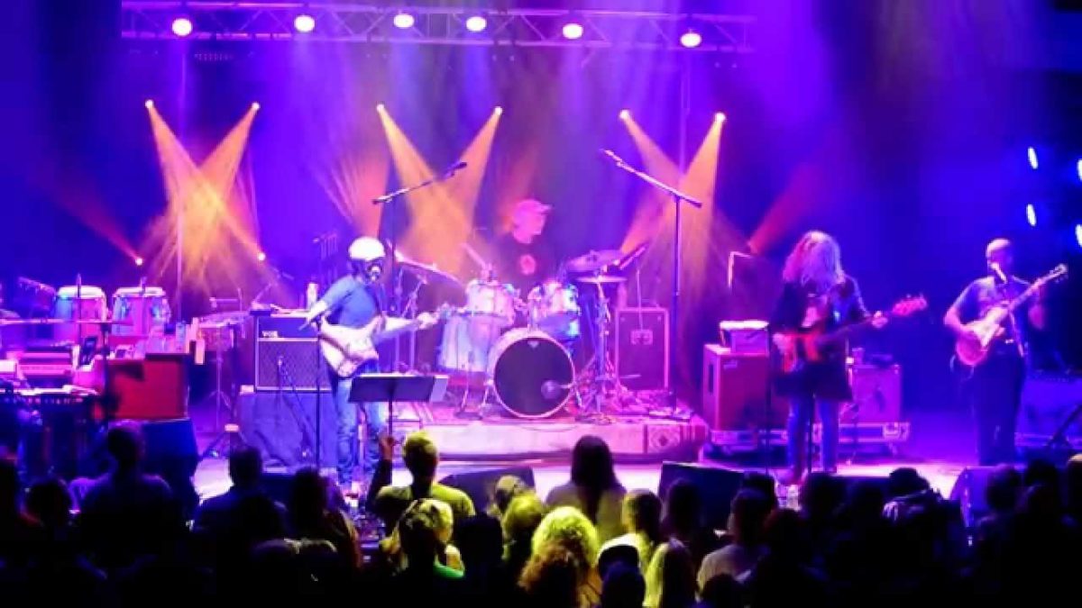 Billy & the Kids 2015-05-13 The Night They Drove Old Dixie Down