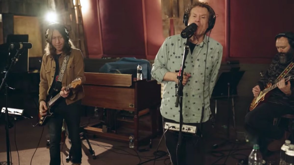 Blackberry Smoke Covers Wet Willie’s ‘Keep On Smiling’