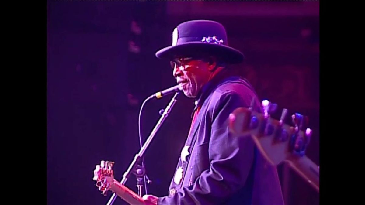 Bo Diddley - Bo Diddley (Live at the 1999 Annual Music Masters)