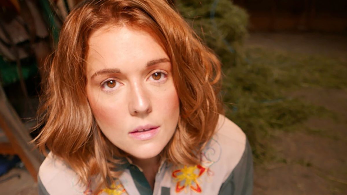 Brandi Carlile Announces Memoir ‘Broken Horses’