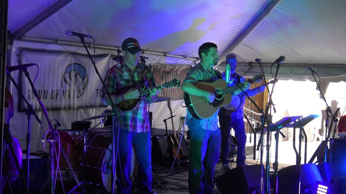 Dr. Harlan's Amazing Bluegrass Tonic - 6-29-16 Vail, CO HD tripod