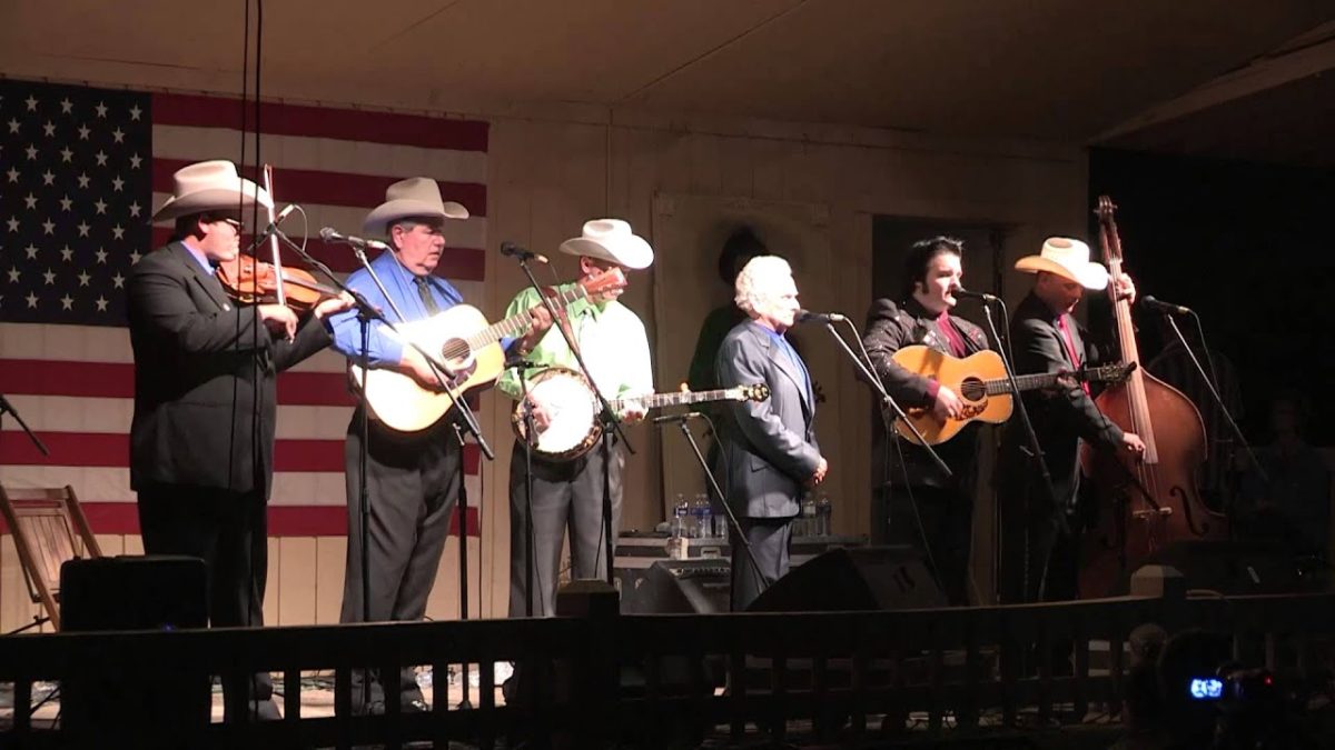 Dr Ralph Stanley & The Clinch Mtn Boys ~ Rank Stranger ~ Uncle Pen Days 2010