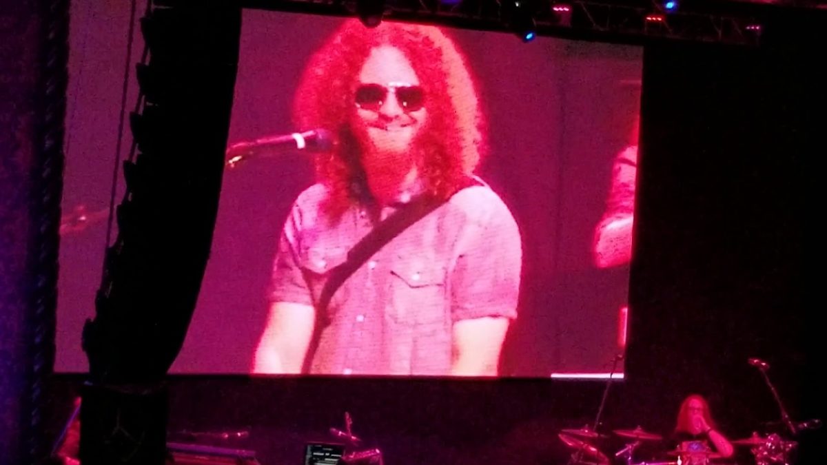 Dweezil Zappa 2019.09.24 "Cosmik Debris" St. Charles, IL (with Ike Willis)