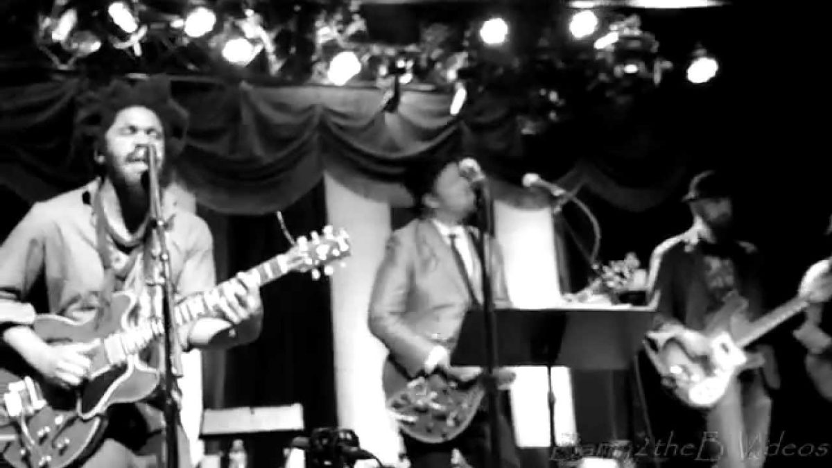 Soulive & The London Souls - Everybody's Got To Change Sometime @ Brooklyn Bowl - 3/22/14