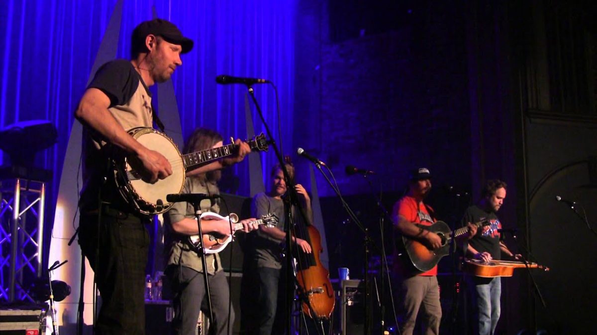 Greensky Bluegrass | 3/01/2014 | "Great Atomic Power" - "Crying Holy Unto the Lord"