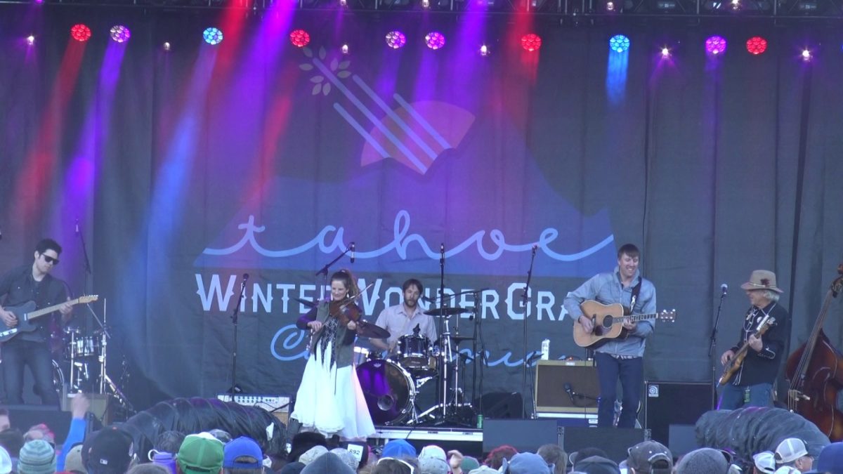 Dead Winter Carpenters - full set 4-2-17 WinterWonderGrass Squaw Valley, CA SBD HD tripod