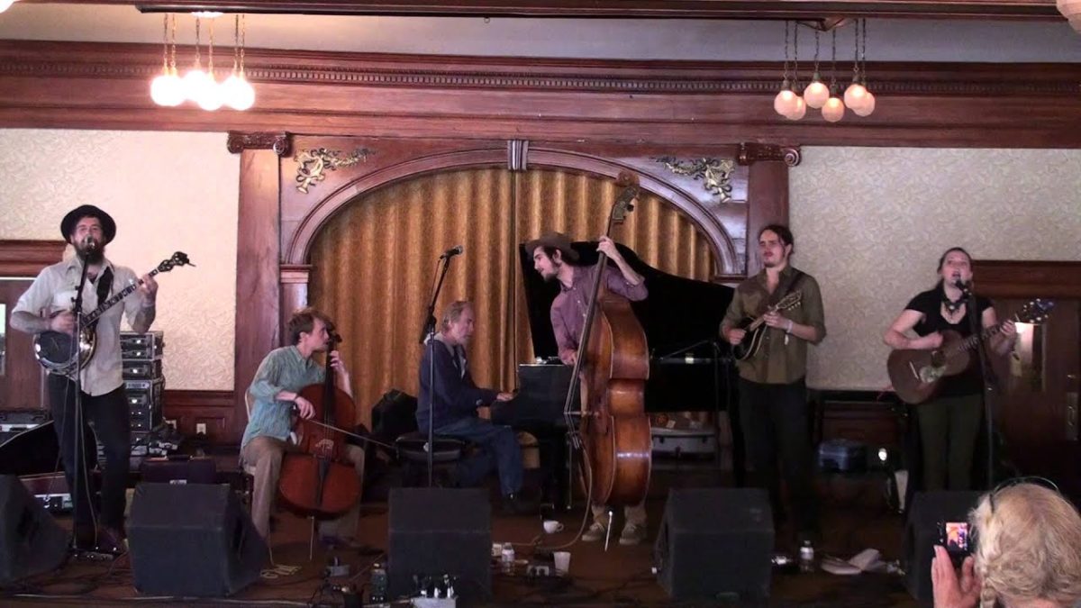 Gipsy Moon - full set Stanley Hotel 3-15-15 Estes Park, CO HD tripod