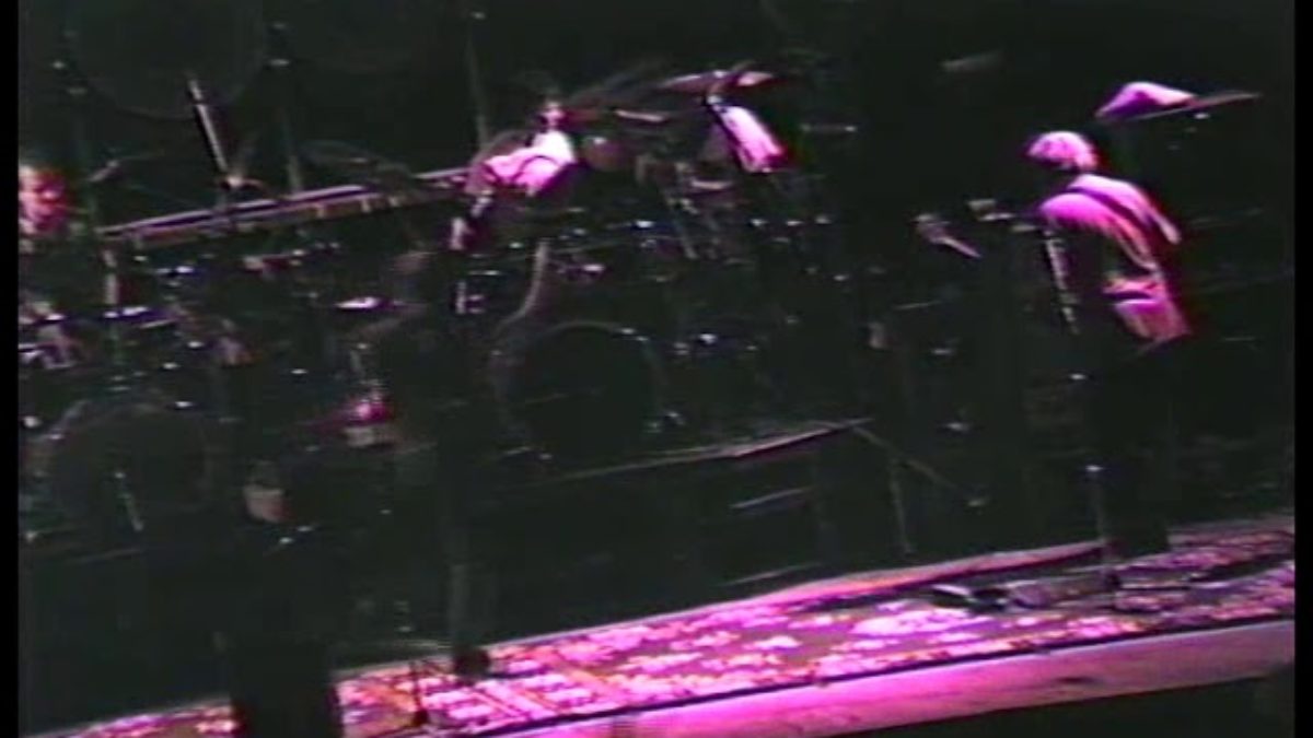 Grateful Dead 1985.11.11 Meadowlands Arena - East Rutherford, NJ