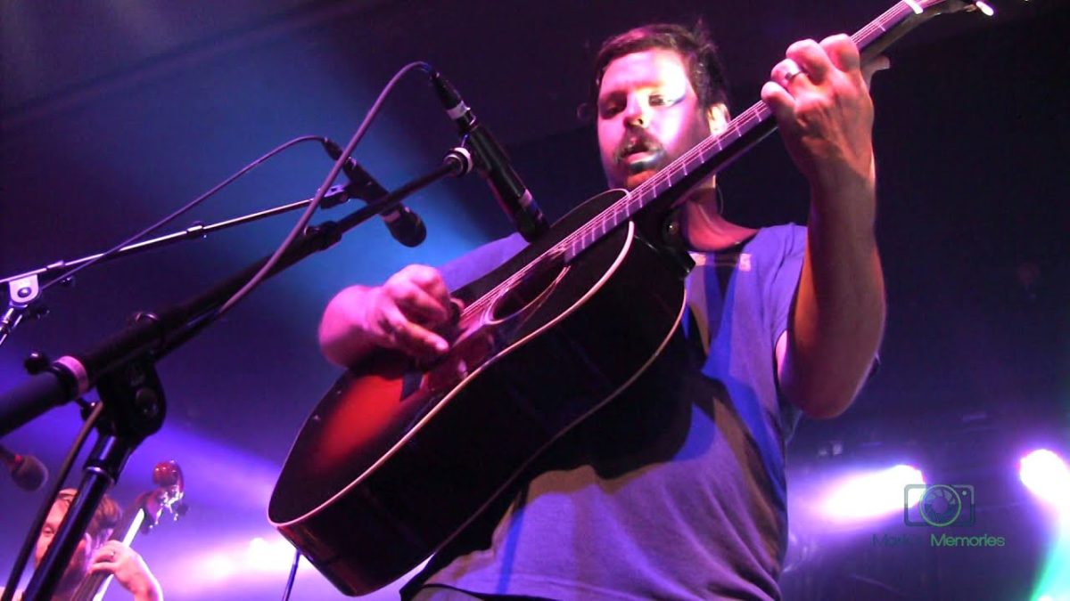 Greensky Bluegrass | 11/05/2015 | "How Mountain Girls Can Love"