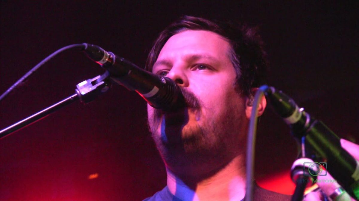 Greensky Bluegrass | 11/05/2015 | "200 Miles From Montana"