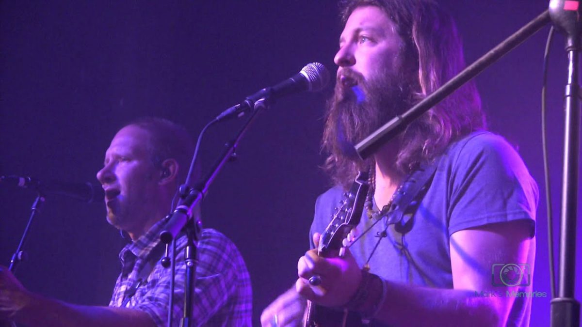 Greensky Bluegrass | 11/05/2015 | "Just To Lie"