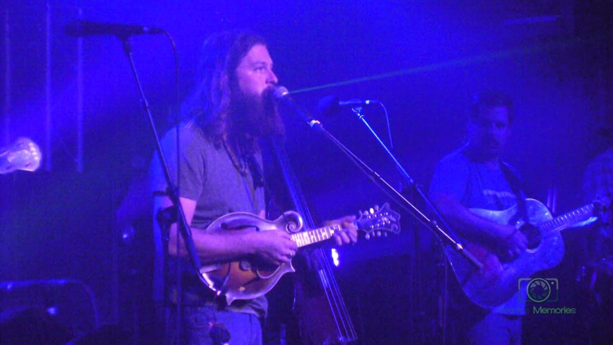 Greensky Bluegrass | 11/07/2015 | "Just Listening"