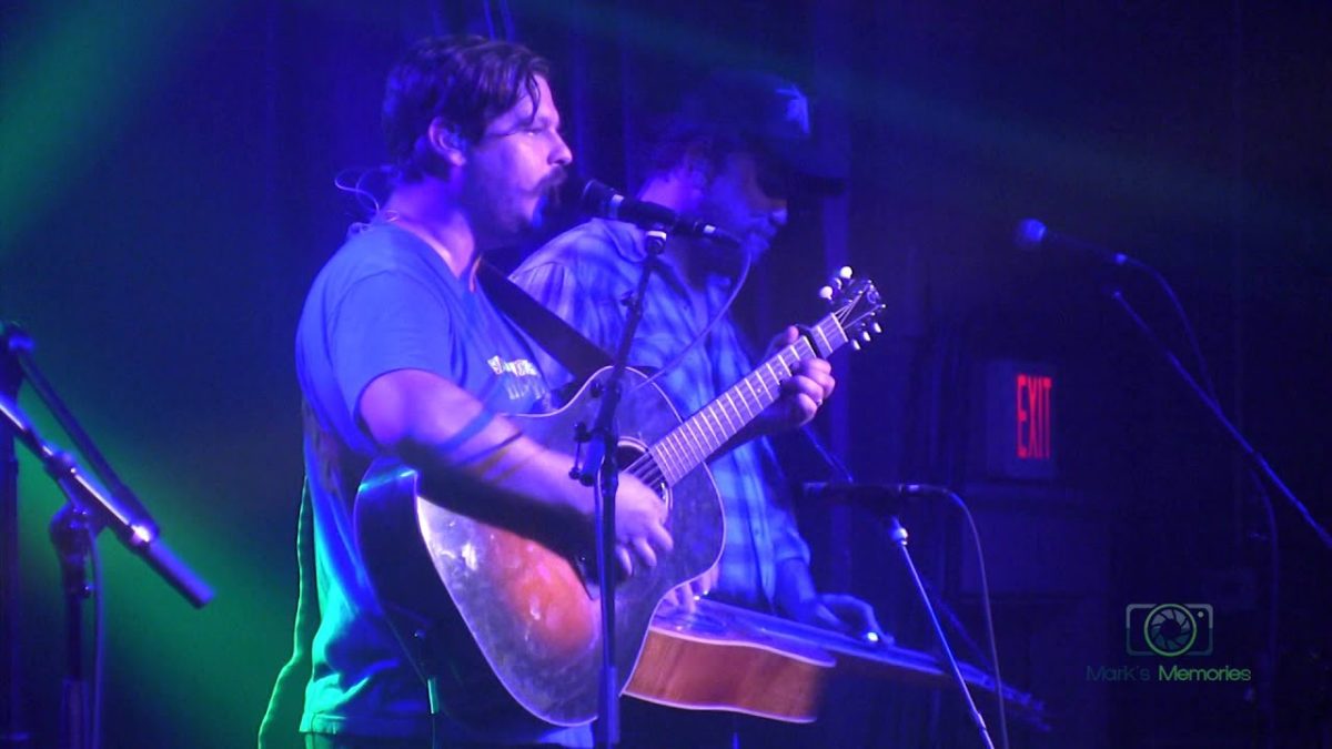 Greensky Bluegrass | 11/07/2015 | "Wings For Wheels"