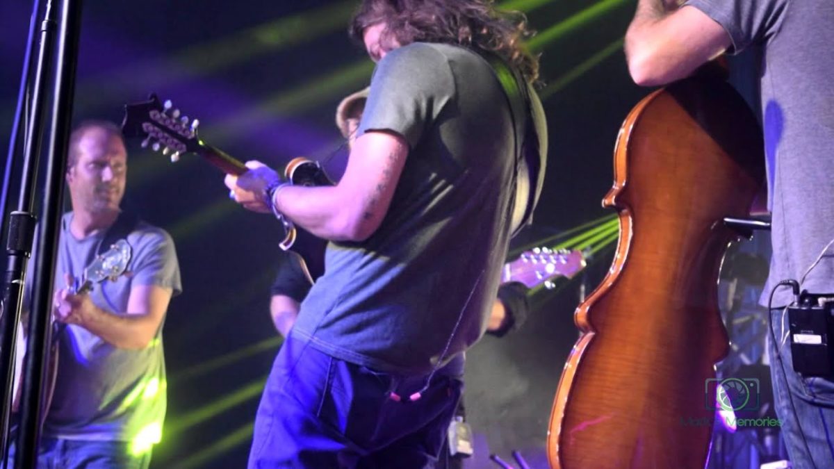 Greensky Bluegrass | 11/07/2015 | "Ain't No Bread In The Breadbox"