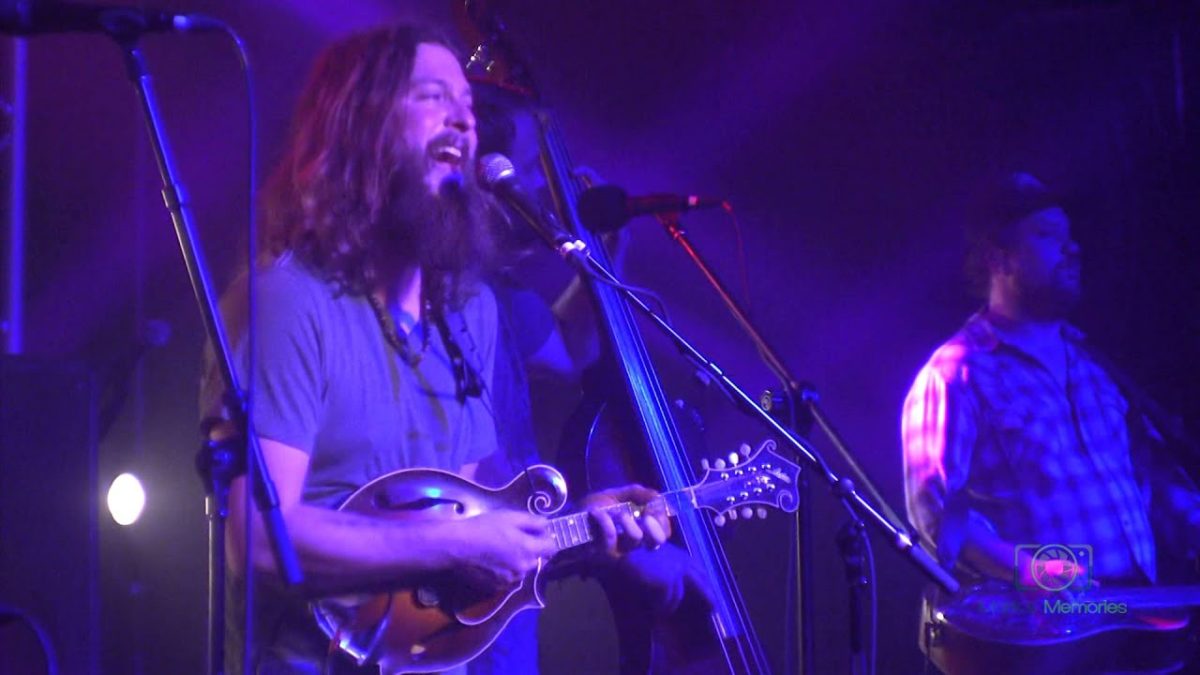 Greensky Bluegrass | 11/07/2015 | "Demons"