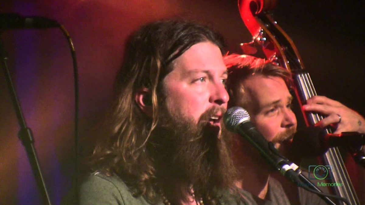 Greensky Bluegrass | 11/07/2015 | "Burn Them"