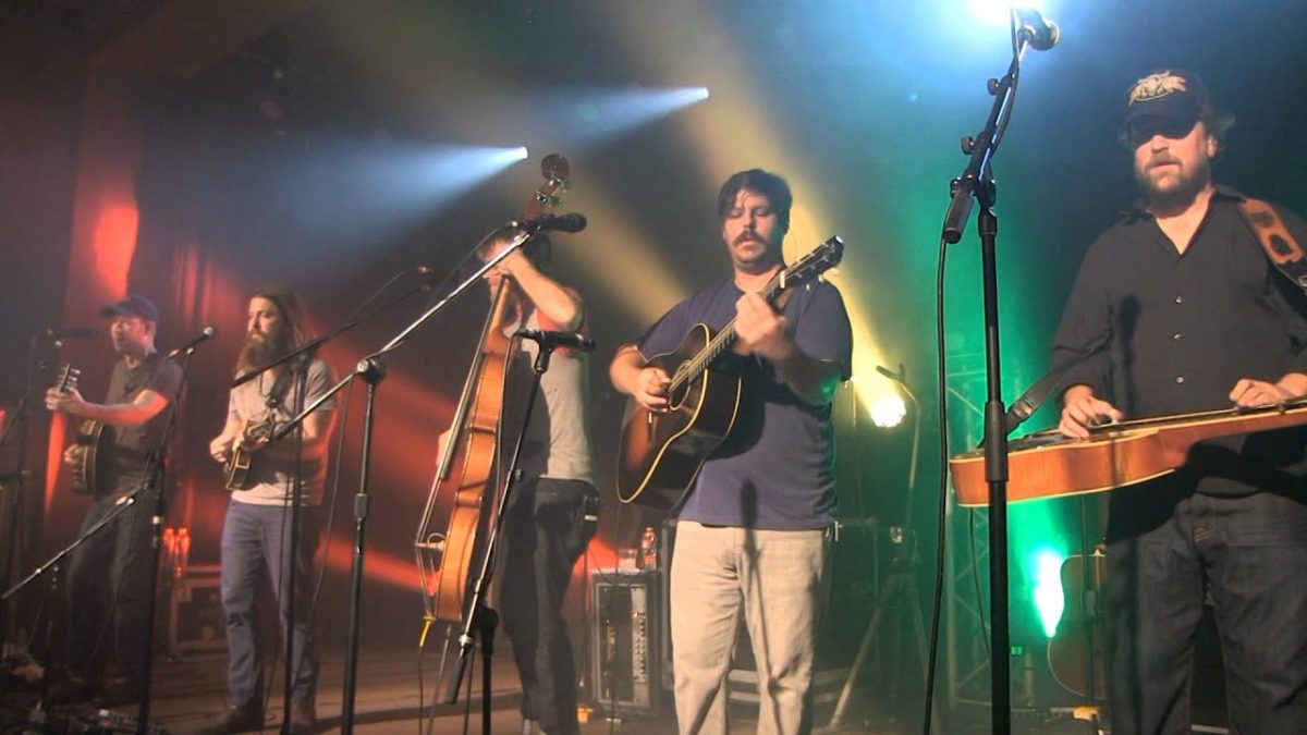 Greensky Bluegrass | 11/08/2014 | "Could You Be Loved"