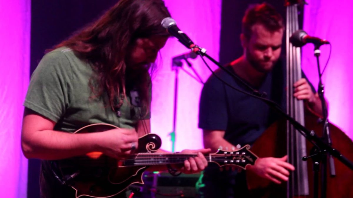 Greensky Bluegrass | 2/08/2013 | "Less Than Supper"-"Light Up... "-"Reuben's Train"