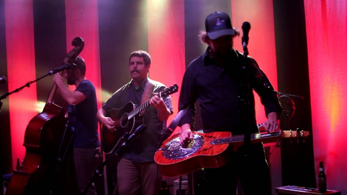 Greensky Bluegrass | 2/08/2013 | "Eat My Dust"