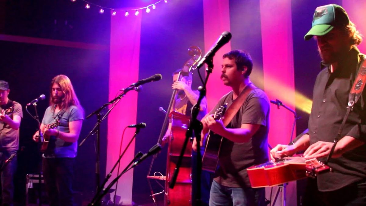 Greensky Bluegrass | 2/09/2013 | "A Day in the Life"